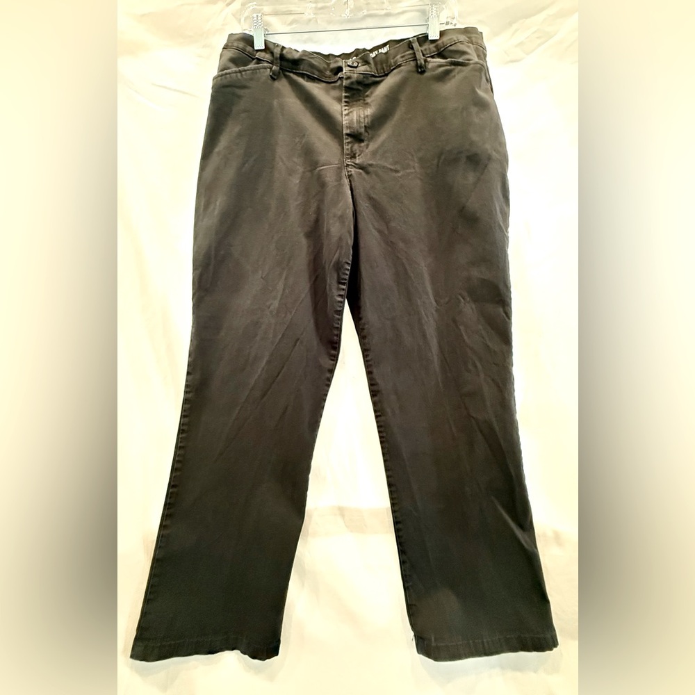 Lee Classic Black Straight-Leg Pants